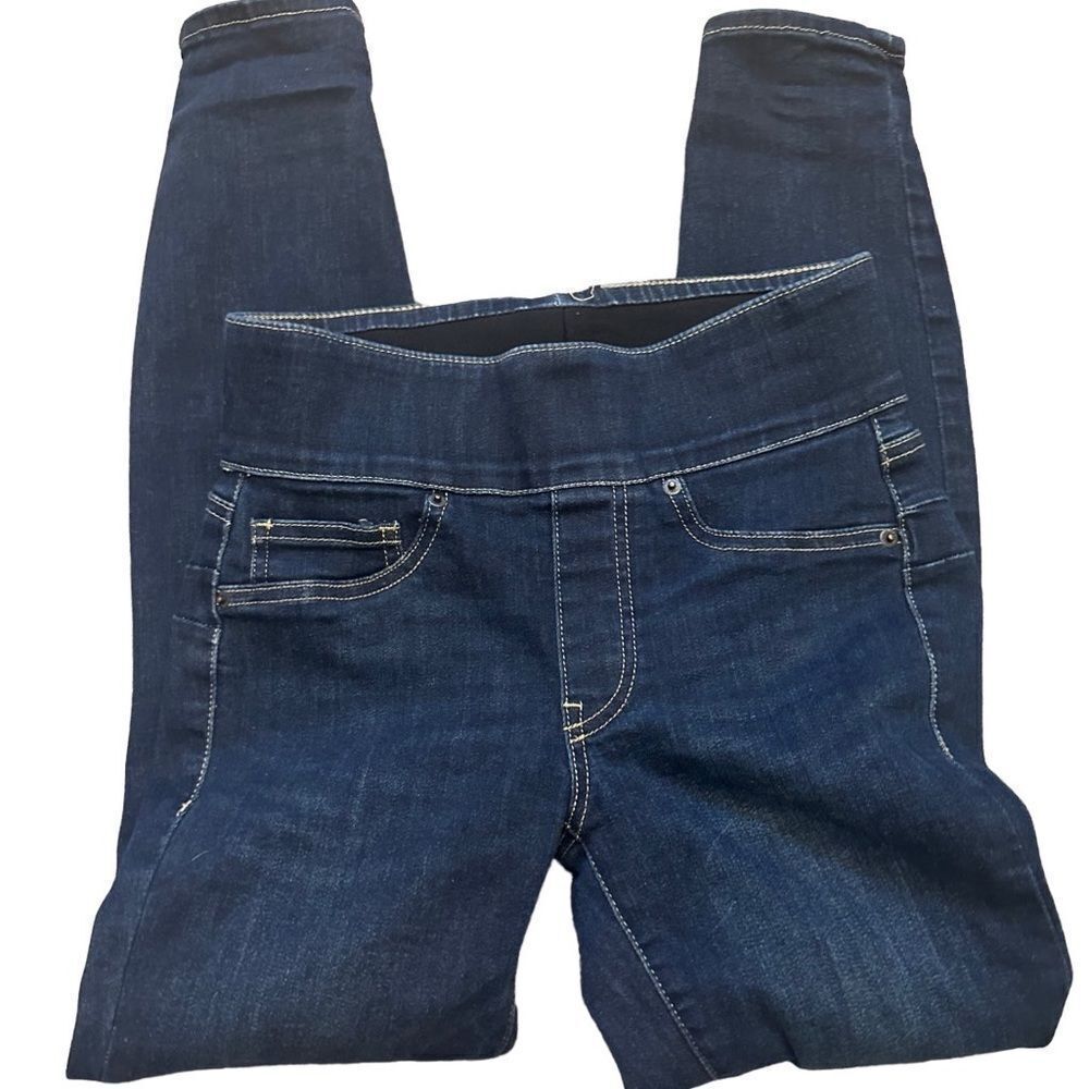 New York & Co. Tummy-Less Pull On Jean in XS. NWOT
